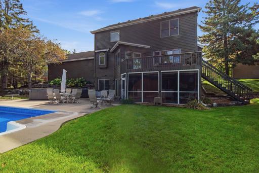 1533 Wexford Court, Eagan, MN 55122