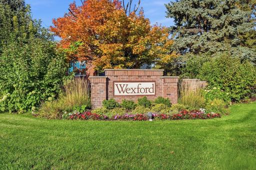 Located in desirable Wexford neighborhood