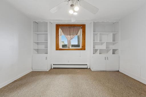 109 10th Avenue SE, Waseca, MN 56093