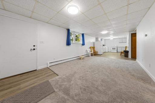 109 10th Avenue SE, Waseca, MN 56093