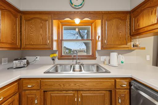 109 10th Avenue SE, Waseca, MN 56093