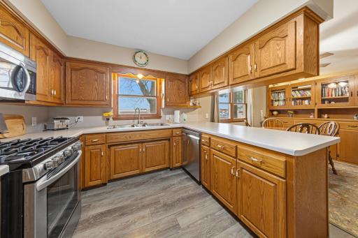 109 10th Avenue SE, Waseca, MN 56093