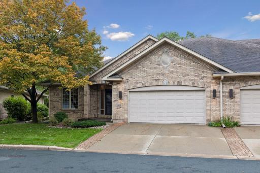 13028 Garvin Brook Lane, Apple Valley, MN 55124