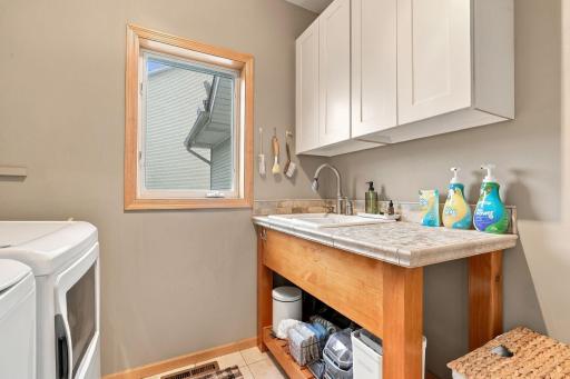 16130 39th Place N, Plymouth, MN 55446