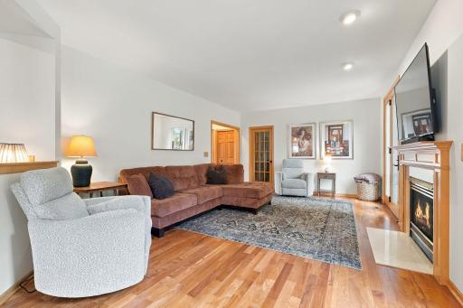 16130 39th Place N, Plymouth, MN 55446