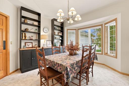 16130 39th Place N, Plymouth, MN 55446