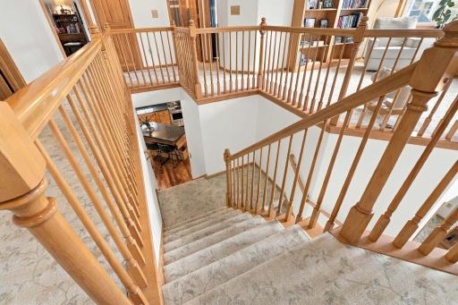 16130 39th Place N, Plymouth, MN 55446