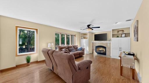 5645 Meadow Drive SE, Rochester, MN 55904