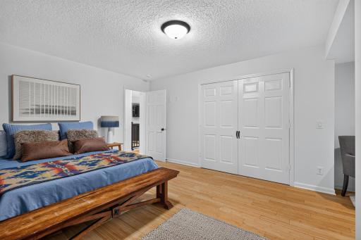 5261 Twin Lake Boulevard E, Brooklyn Center, MN 55429