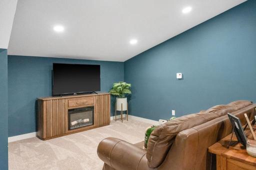 21006 S Moose Point Lane, Grand Rapids, MN 55744