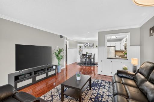 4100 Parklawn Avenue, 104, Edina, MN 55435