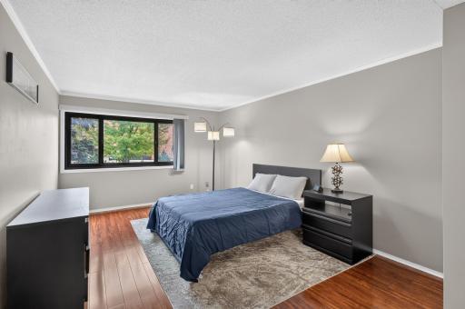 4100 Parklawn Avenue, 104, Edina, MN 55435