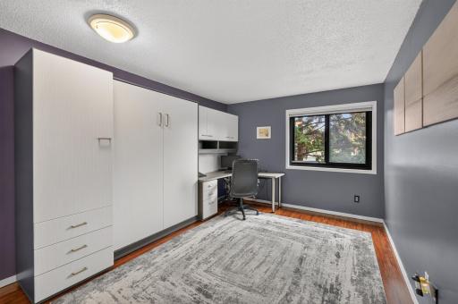 4100 Parklawn Avenue, 104, Edina, MN 55435