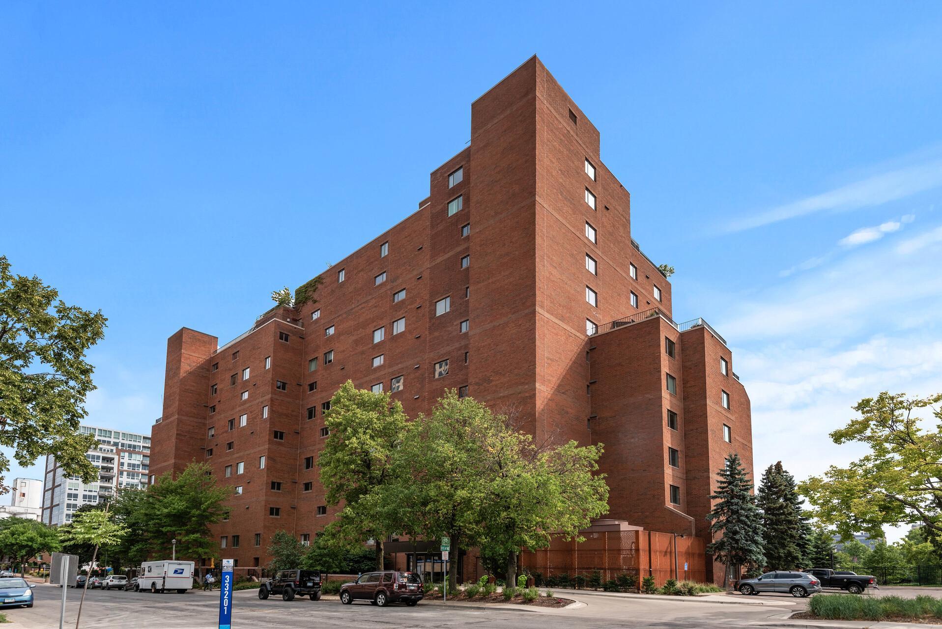 Property photo for 100 2nd Street SE, 406, Minneapolis, MN 55414