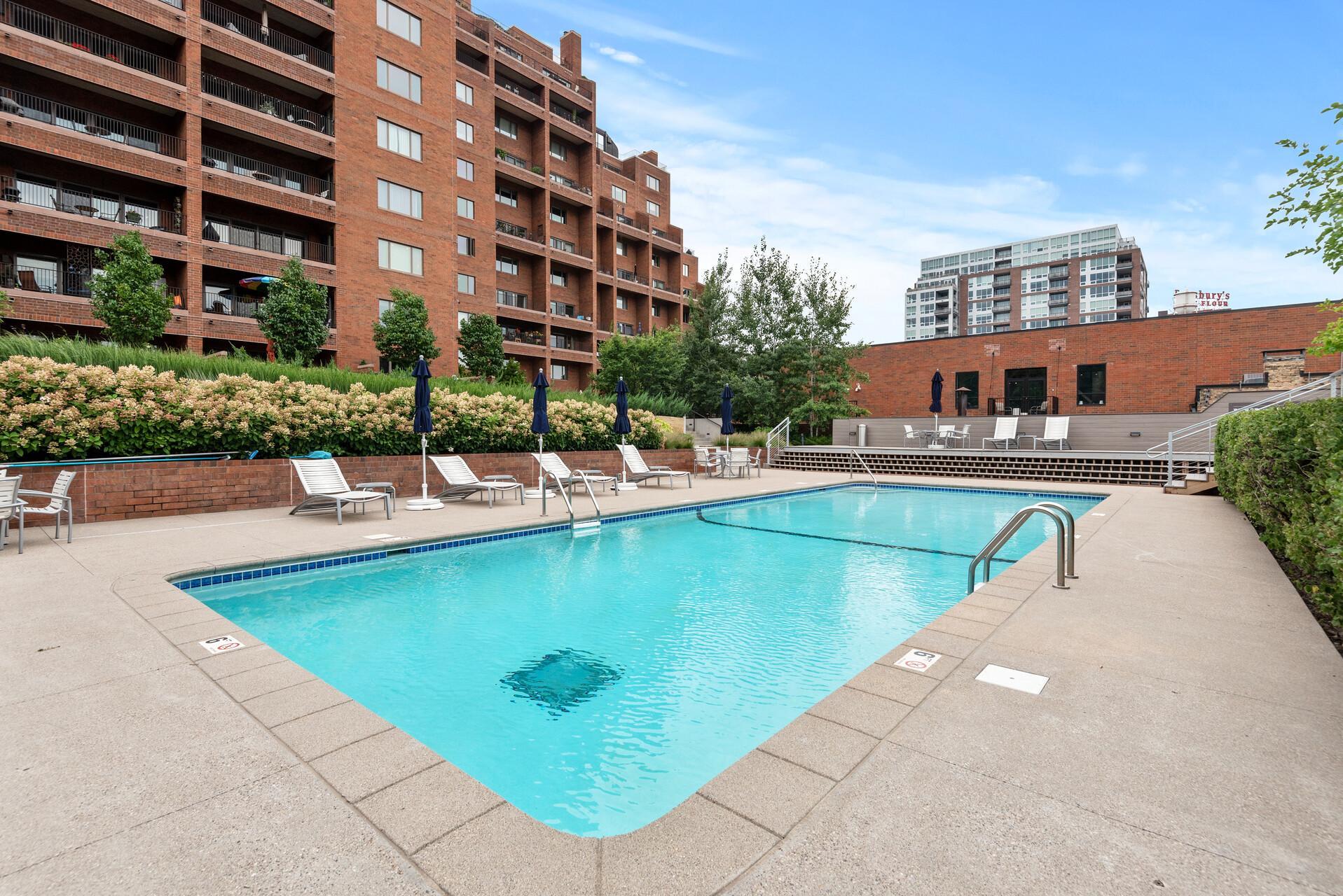 Winslow House Outdoor Pool