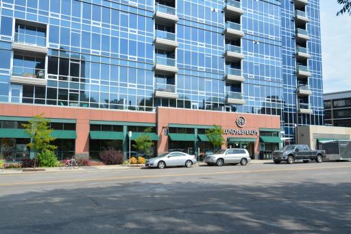 100 2nd Street SE, 406, Minneapolis, MN 55414