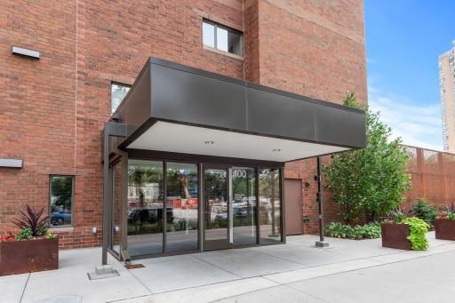 100 2nd Street SE, 406, Minneapolis, MN 55414
