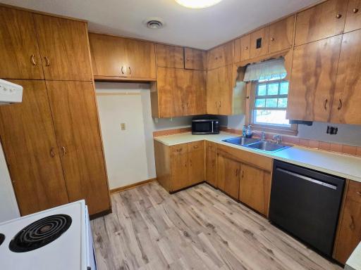 No refrigerator included -dishwasher is newer.
