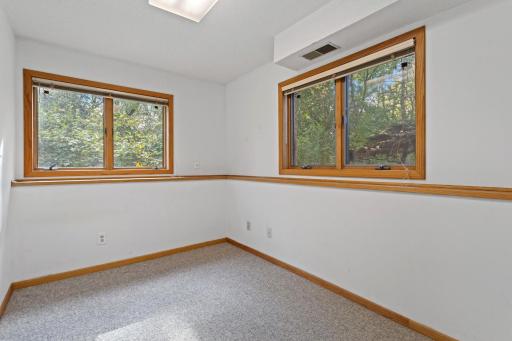 2764 Southlawn Drive, Maplewood, MN 55109