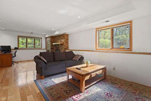 2764 Southlawn Drive, Maplewood, MN 55109