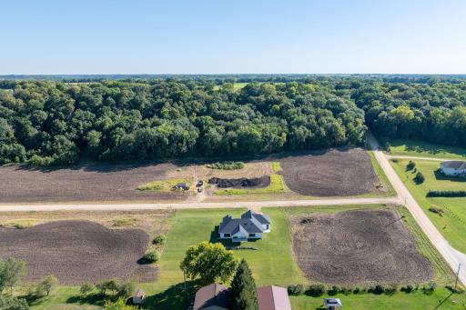 1720 High Tail Lane, Mankato, MN 56001