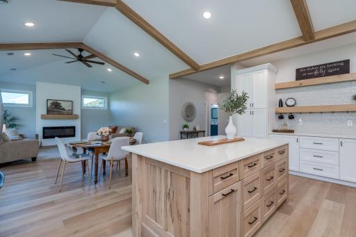 1720 High Tail Lane, Mankato, MN 56001