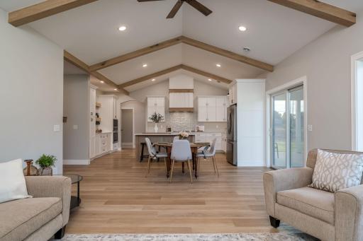 1720 High Tail Lane, Mankato, MN 56001