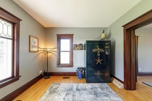 10060 80th Street SE, Maynard, MN 56260