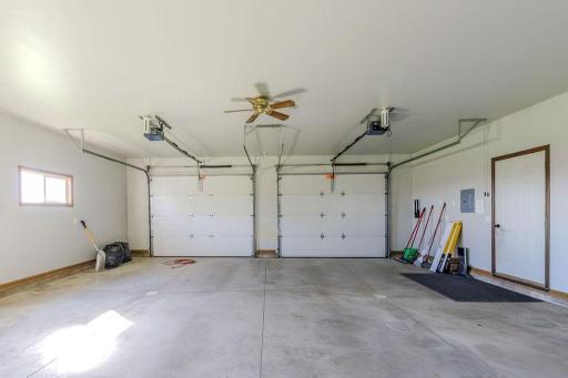 10060 80th Street SE, Maynard, MN 56260