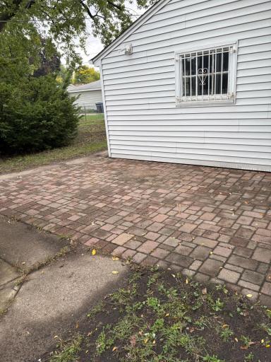 4906 Thomas Avenue N, Minneapolis, MN 55430