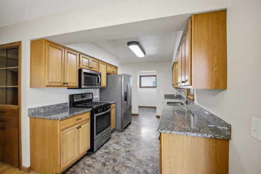722 14th Street NE, Owatonna, MN 55060