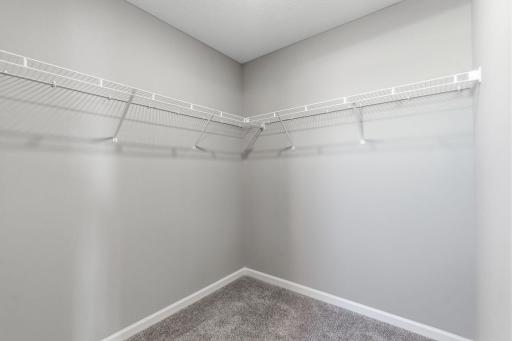 1618 191st Avenue NE, East Bethel, MN 55011