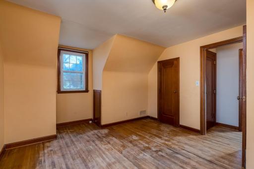 422 4th Street, Nicollet, MN 56074