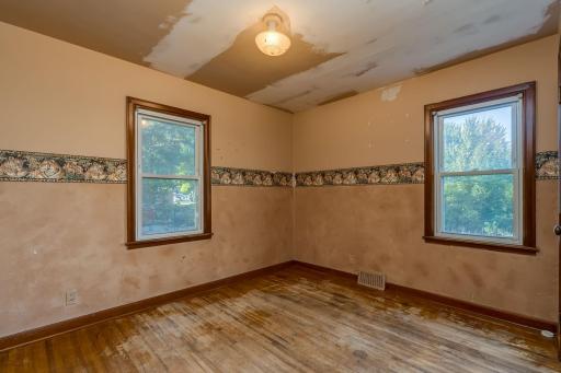 422 4th Street, Nicollet, MN 56074