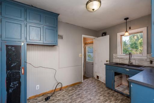422 4th Street, Nicollet, MN 56074