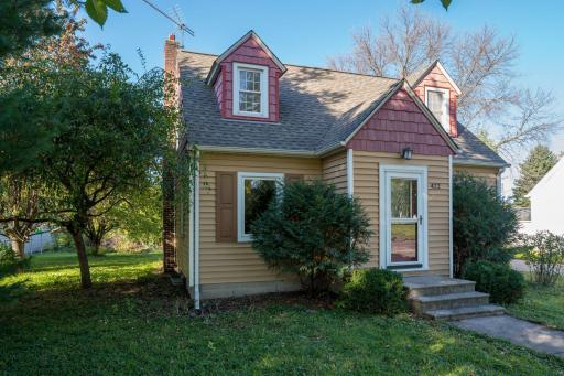 422 4th Street, Nicollet, MN 56074