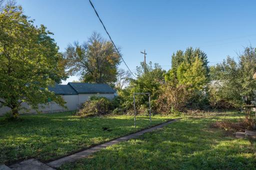 422 4th Street, Nicollet, MN 56074