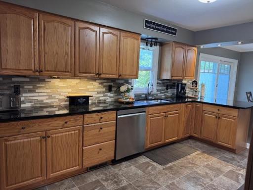 2357 Beam Avenue, Maplewood, MN 55109