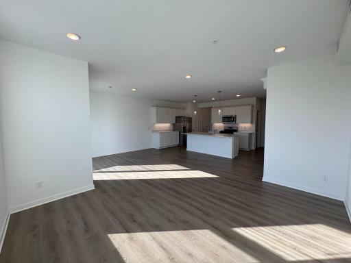 6297 Ivywood Avenue S, Cottage Grove, MN 55016