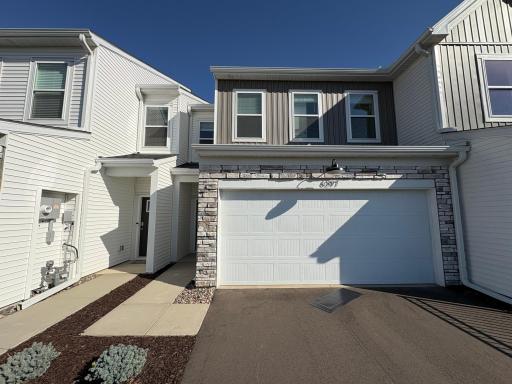 6297 Ivywood Avenue S, Cottage Grove, MN 55016
