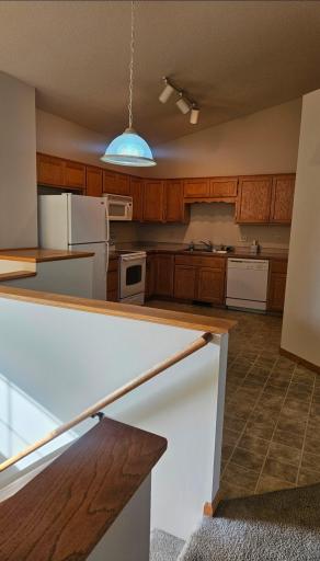 8330 Parkview Avenue NE, Elk River, MN 55330