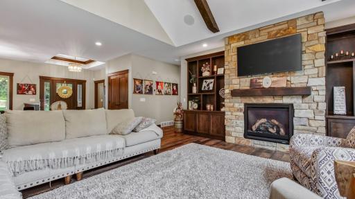 S9165 Lowes Creek Road, Eleva, WI 54738