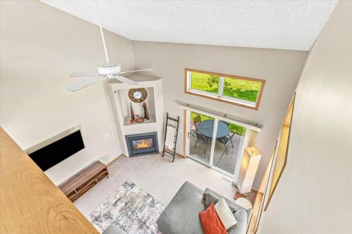 2442 Autumn Ridge Court, Chanhassen, MN 55317
