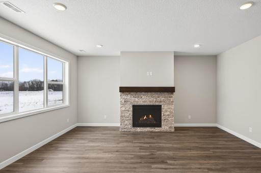 724 Frankfort Lane, Waverly, MN 55363