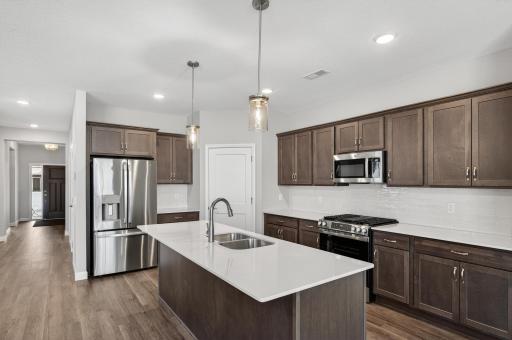 724 Frankfort Lane, Waverly, MN 55363