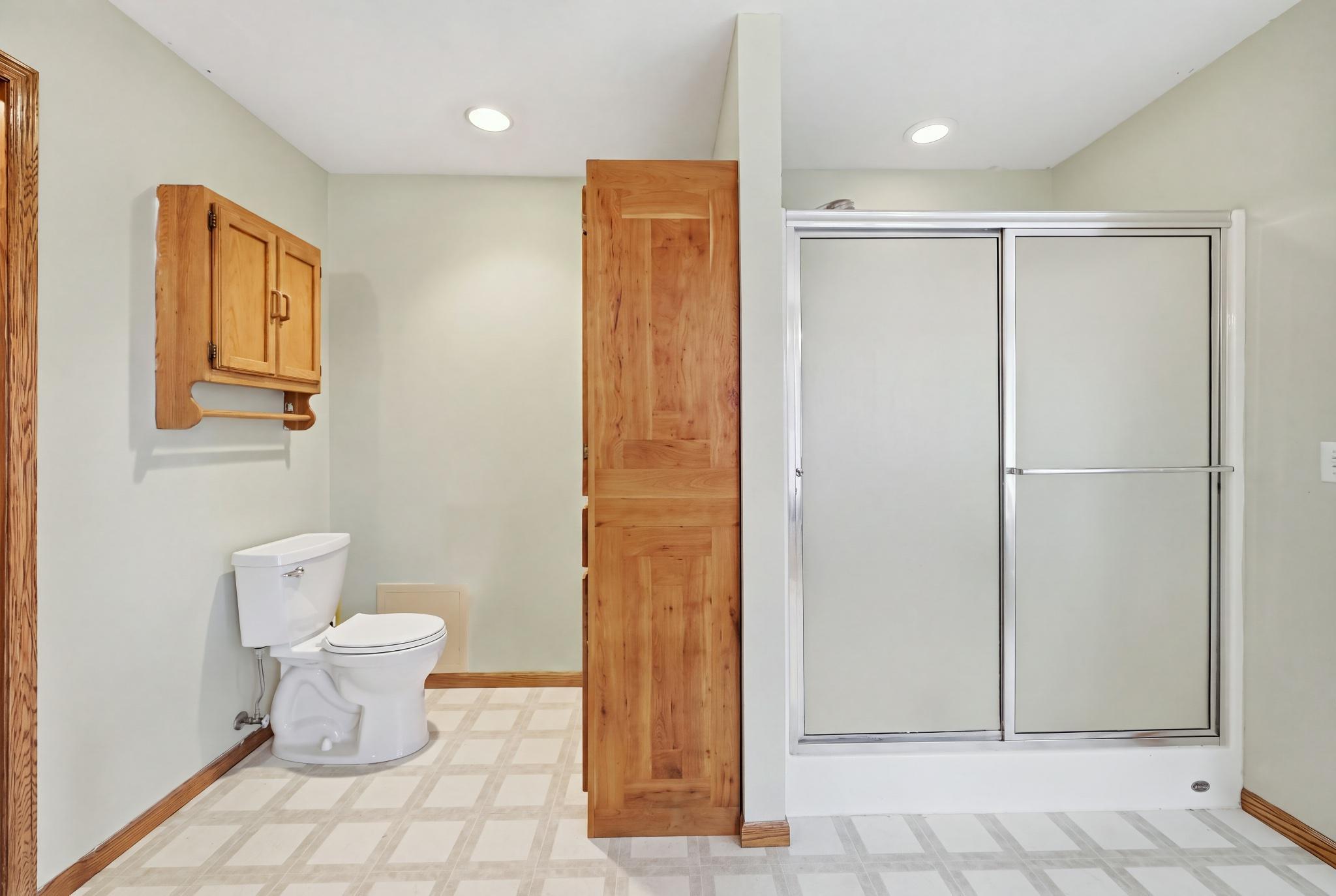 8925_280th_Street_West_Northfield_MN_USA_040.jpg
