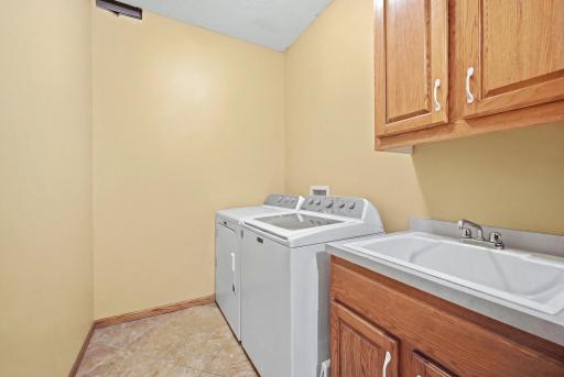 8925_280th_Street_West_Northfield_MN_USA_022.jpg