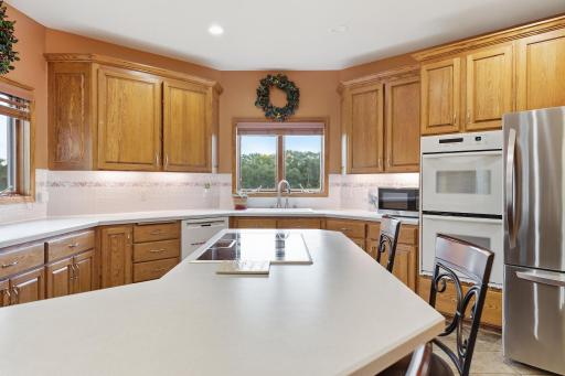 8925_280th_Street_West_Northfield_MN_USA_018.jpg