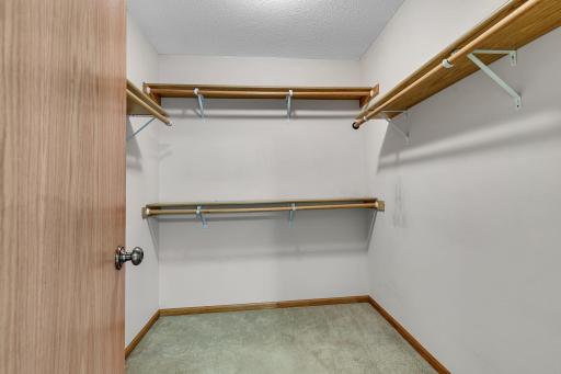 5524 Knollwood Drive, Saint Cloud, MN 56303