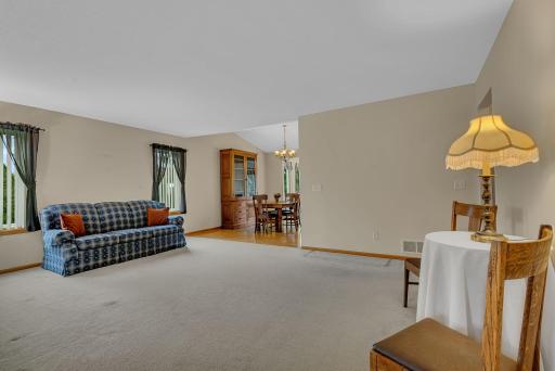 5524 Knollwood Drive, Saint Cloud, MN 56303